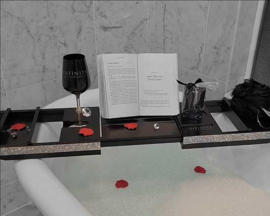 Luxe Life Bathtub Caddy Gift Set